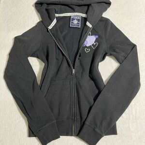 Vintage Y2k Victoria’s Secret PINK zip-up jacket with hearts design